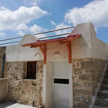 Papas Apartments Moirai Экстерьер фото