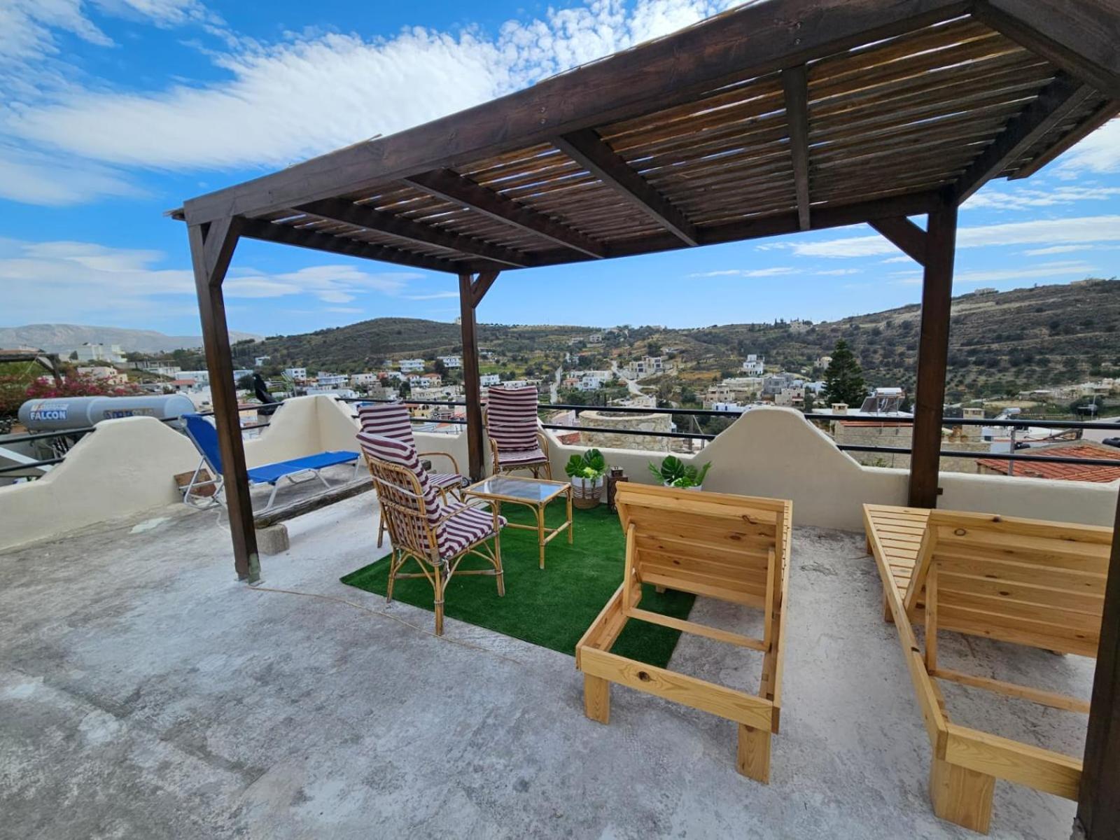 Papas Apartments Moirai Экстерьер фото